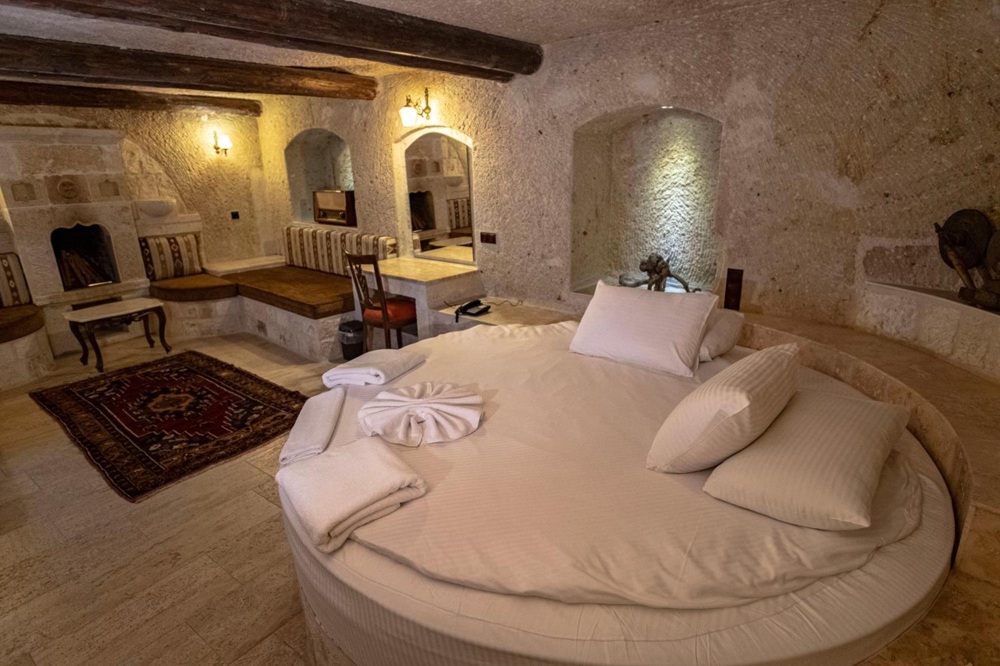 Kemerhan Cave Suites Ürgüp Ngoại thất bức ảnh