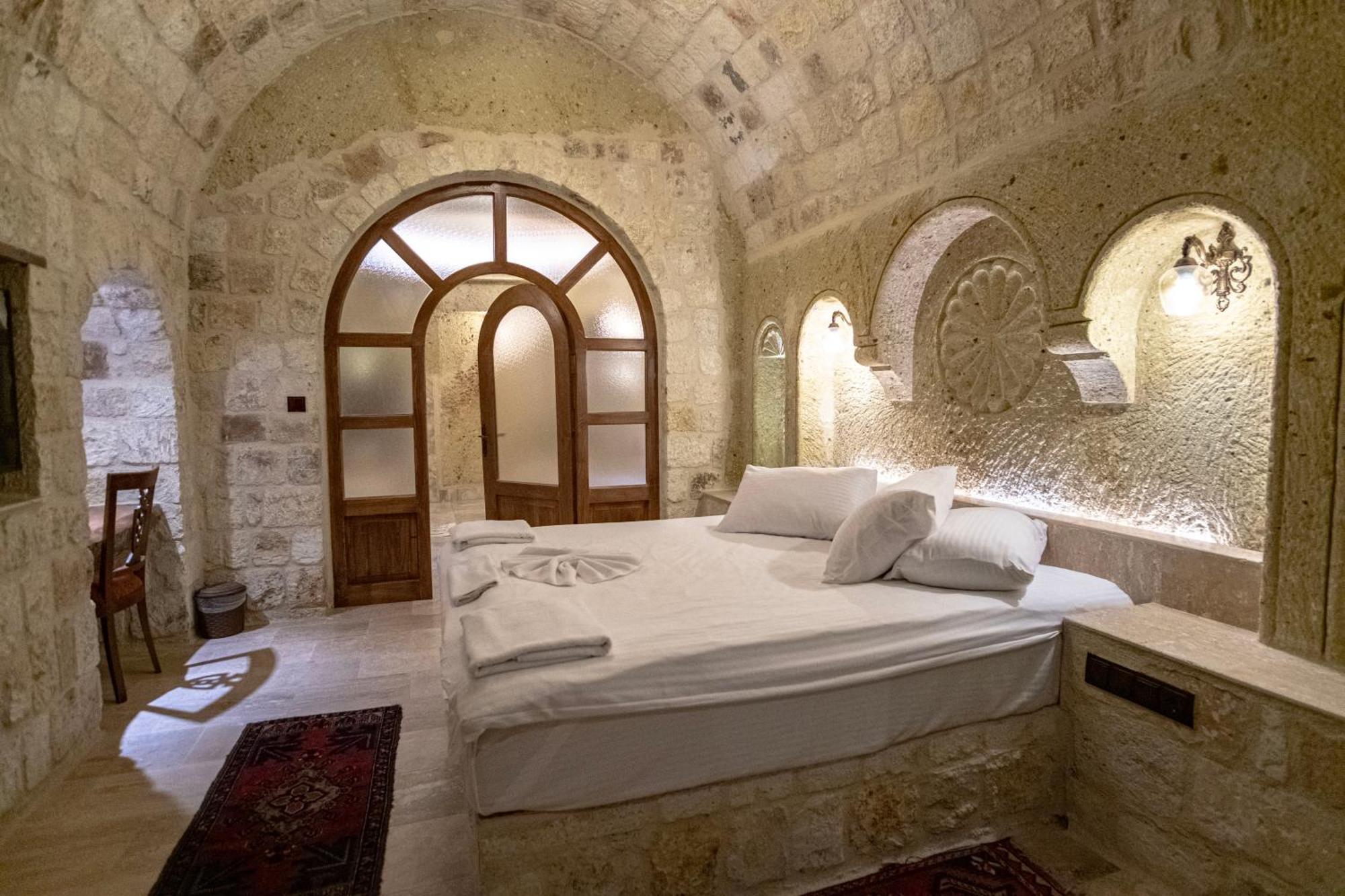 Kemerhan Cave Suites Ürgüp Ngoại thất bức ảnh