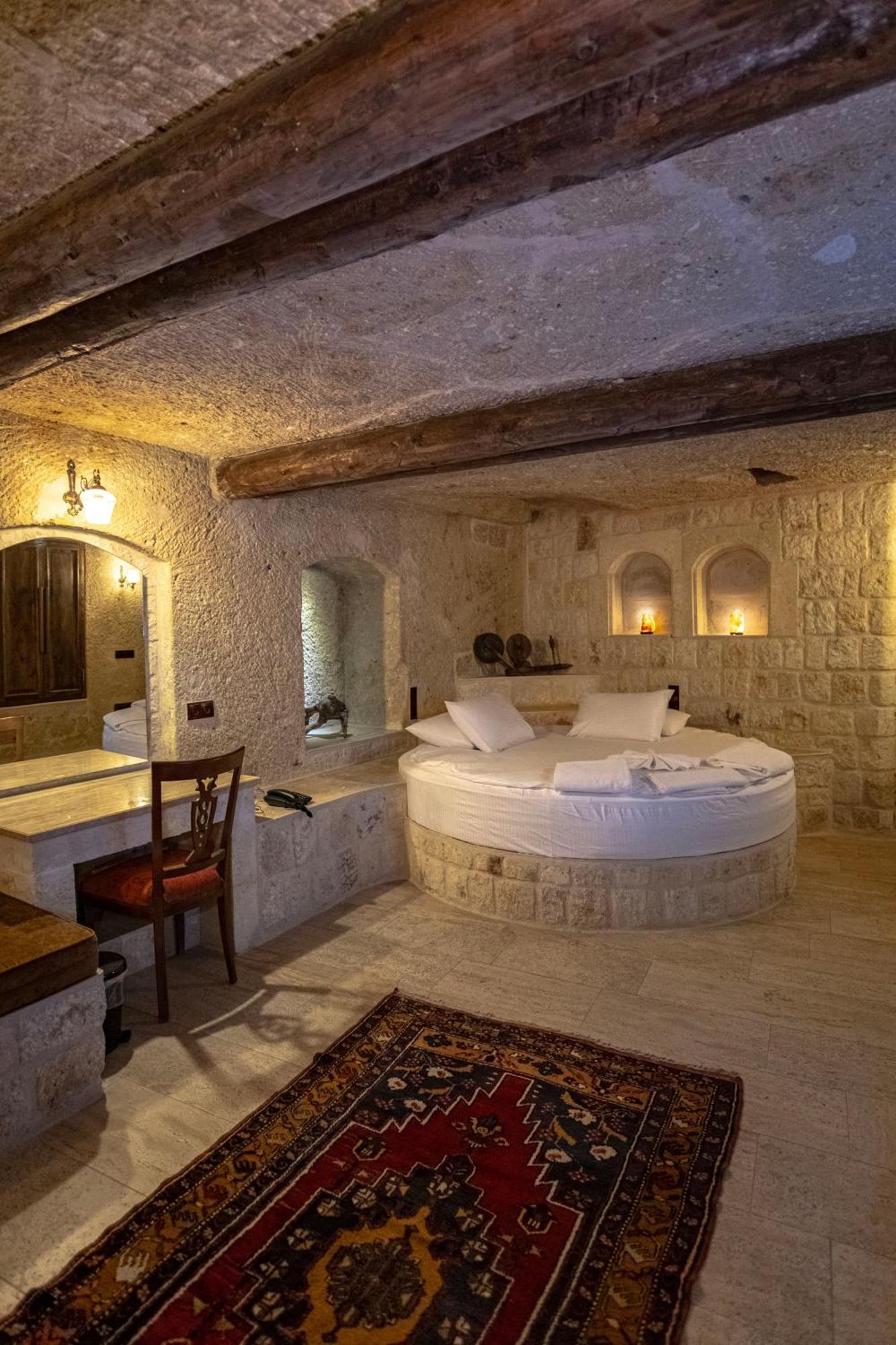 Kemerhan Cave Suites Ürgüp Ngoại thất bức ảnh