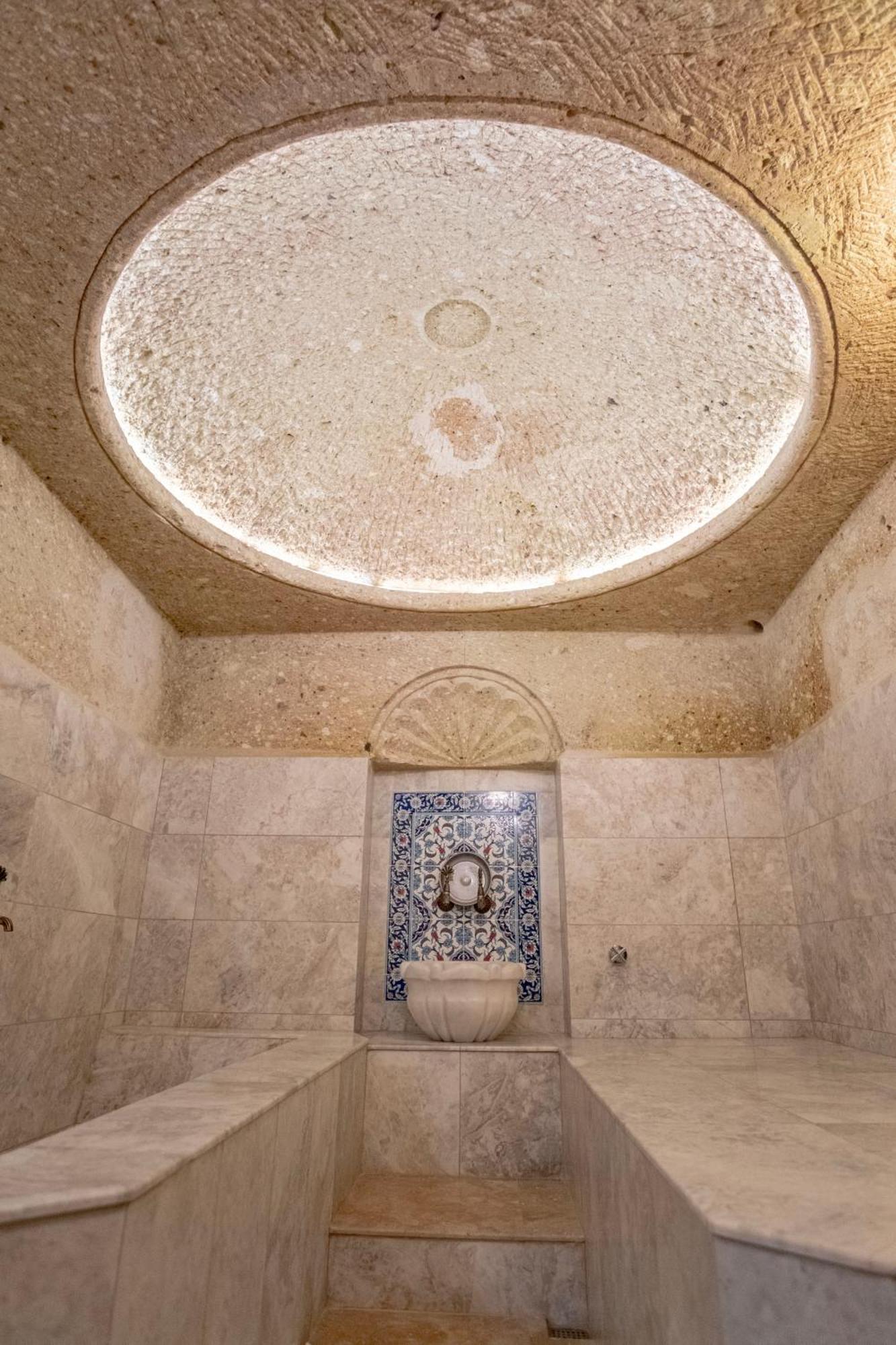 Kemerhan Cave Suites Ürgüp Ngoại thất bức ảnh