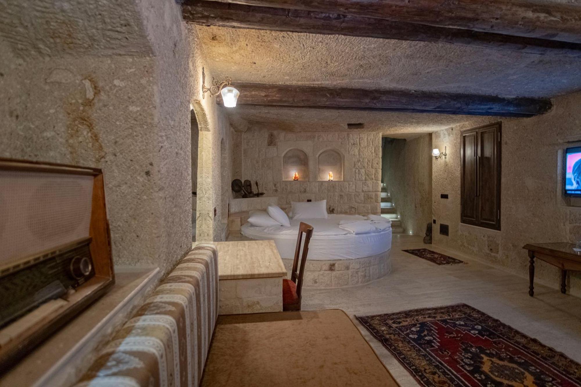 Kemerhan Cave Suites Ürgüp Ngoại thất bức ảnh