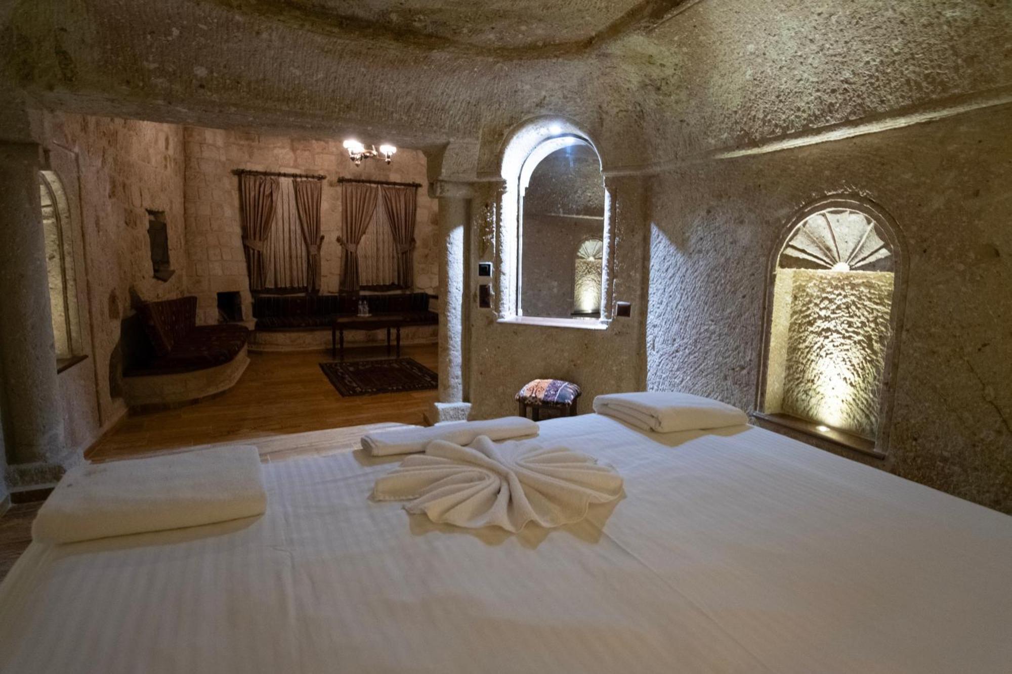 Kemerhan Cave Suites Ürgüp Ngoại thất bức ảnh