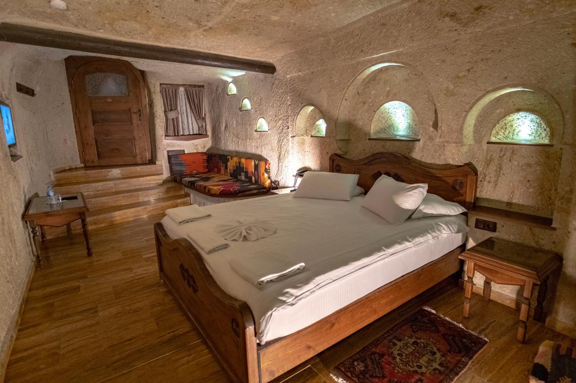 Kemerhan Cave Suites Ürgüp Ngoại thất bức ảnh