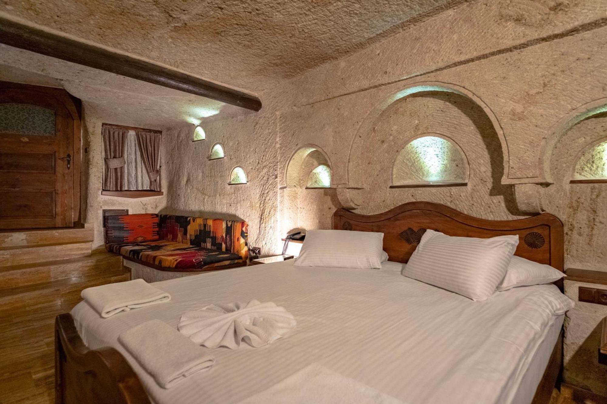 Kemerhan Cave Suites Ürgüp Ngoại thất bức ảnh