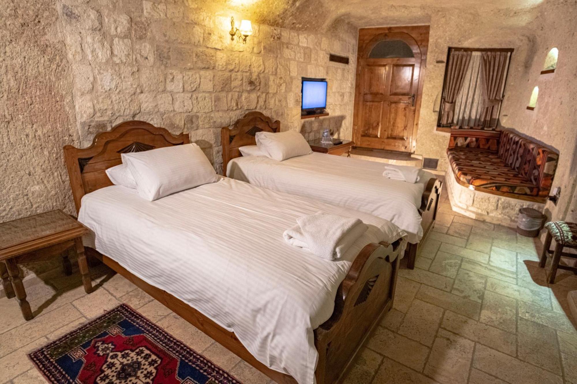 Kemerhan Cave Suites Ürgüp Ngoại thất bức ảnh