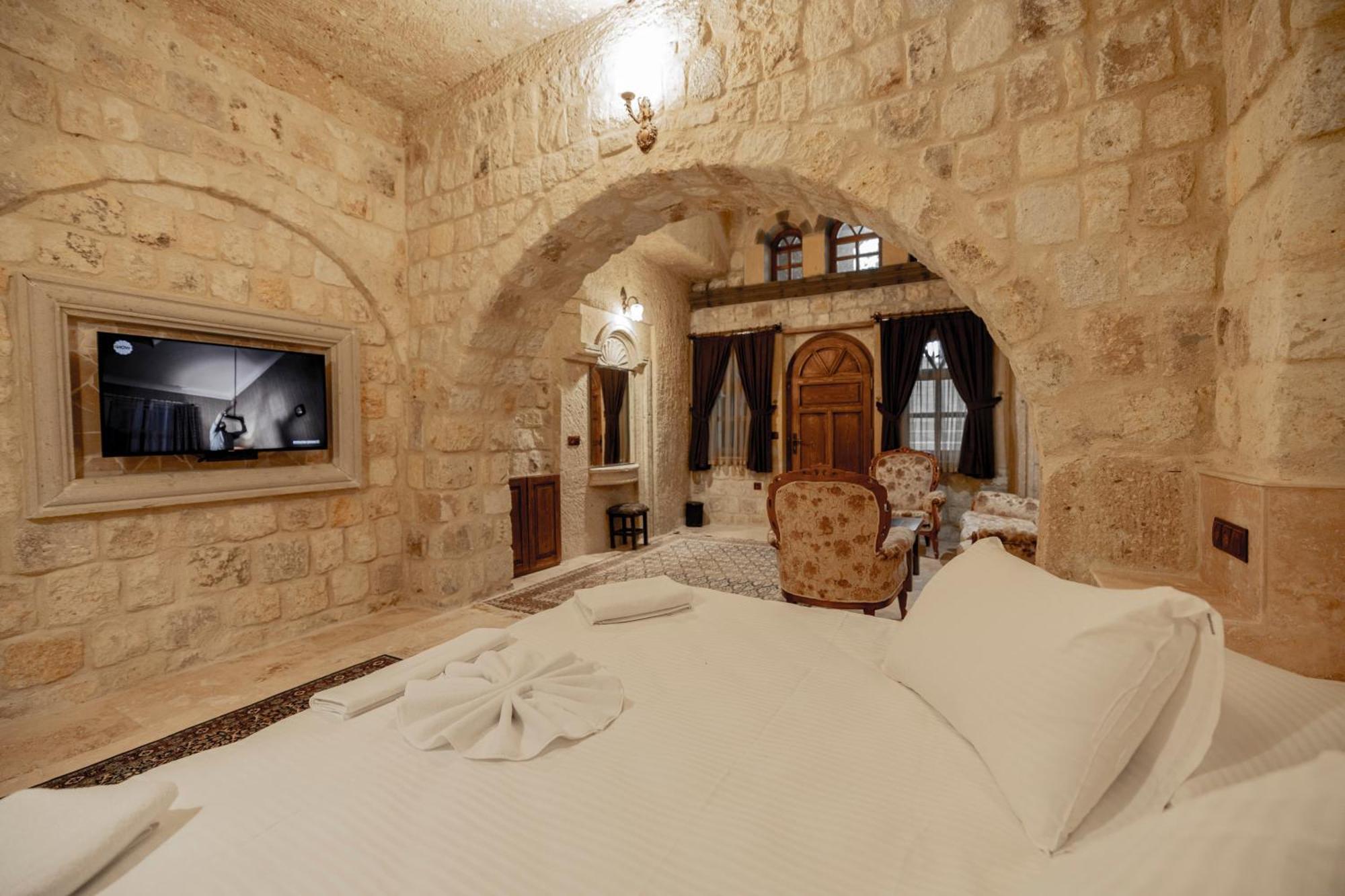 Kemerhan Cave Suites Ürgüp Ngoại thất bức ảnh
