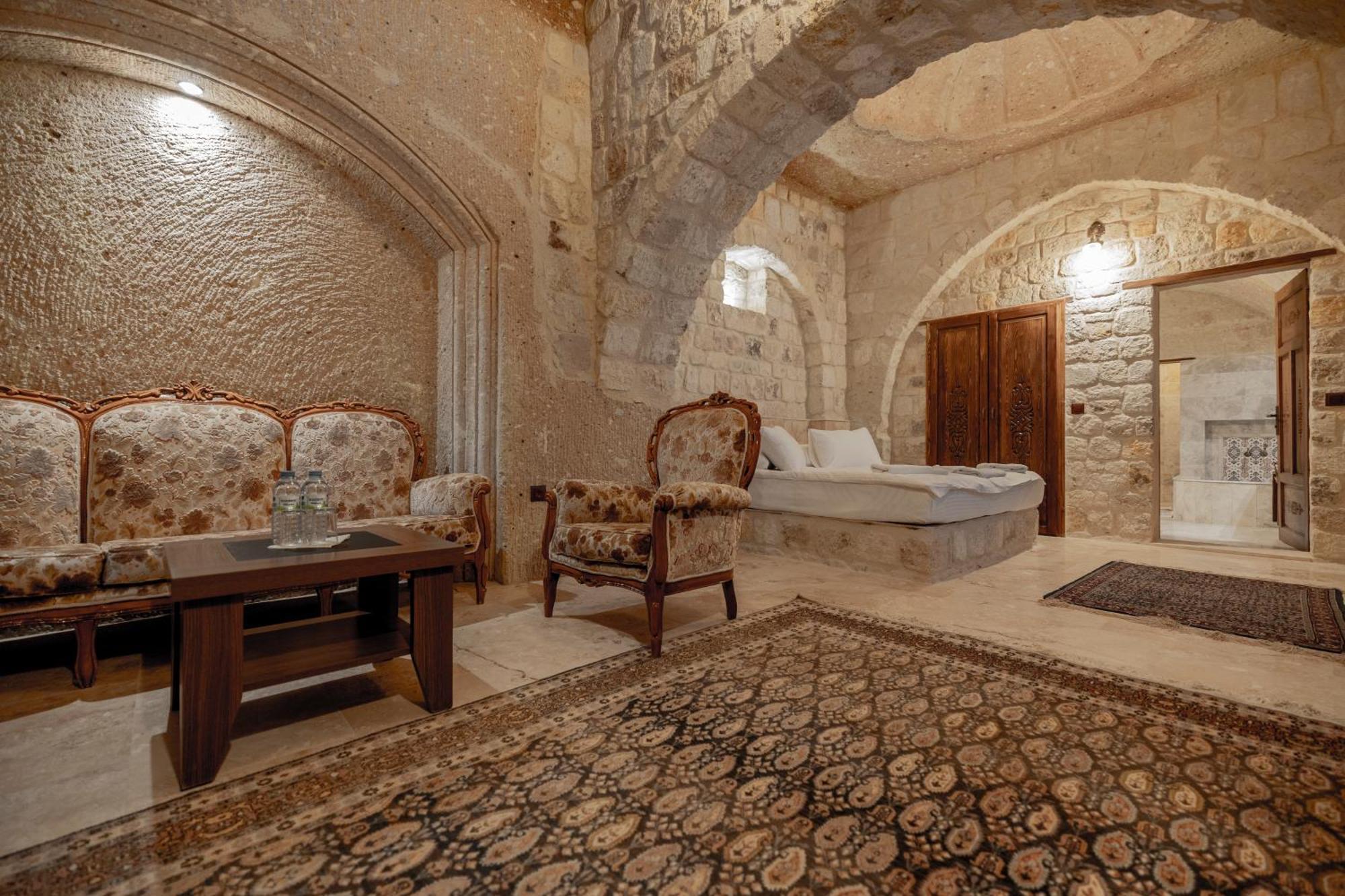 Kemerhan Cave Suites Ürgüp Ngoại thất bức ảnh