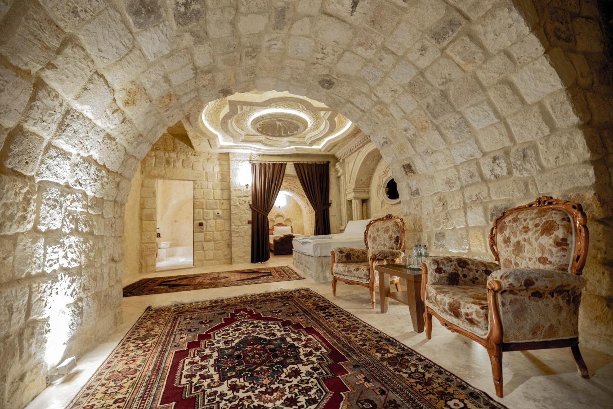 Kemerhan Cave Suites Ürgüp Ngoại thất bức ảnh